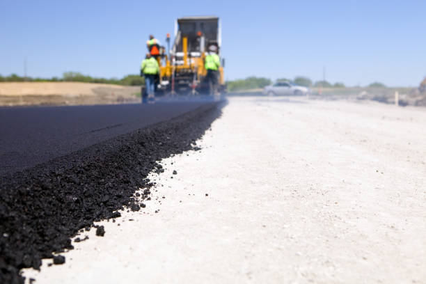 Best Driveway Paving Company  in Willoughby Hills, OH